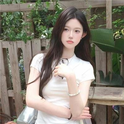 国际女郎 封面